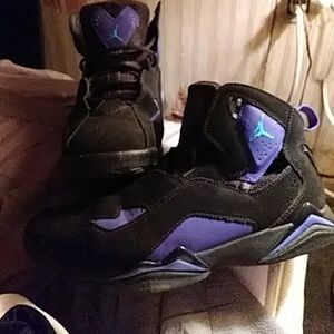 Jordan trus size8 men not worn more then 3 times